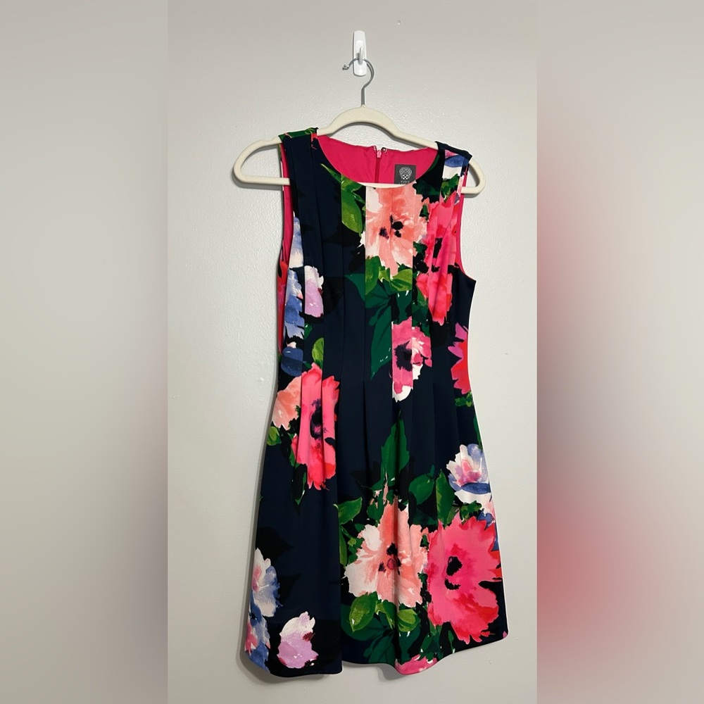 Vince Camuto Floral Dress with Pleats and Pockets